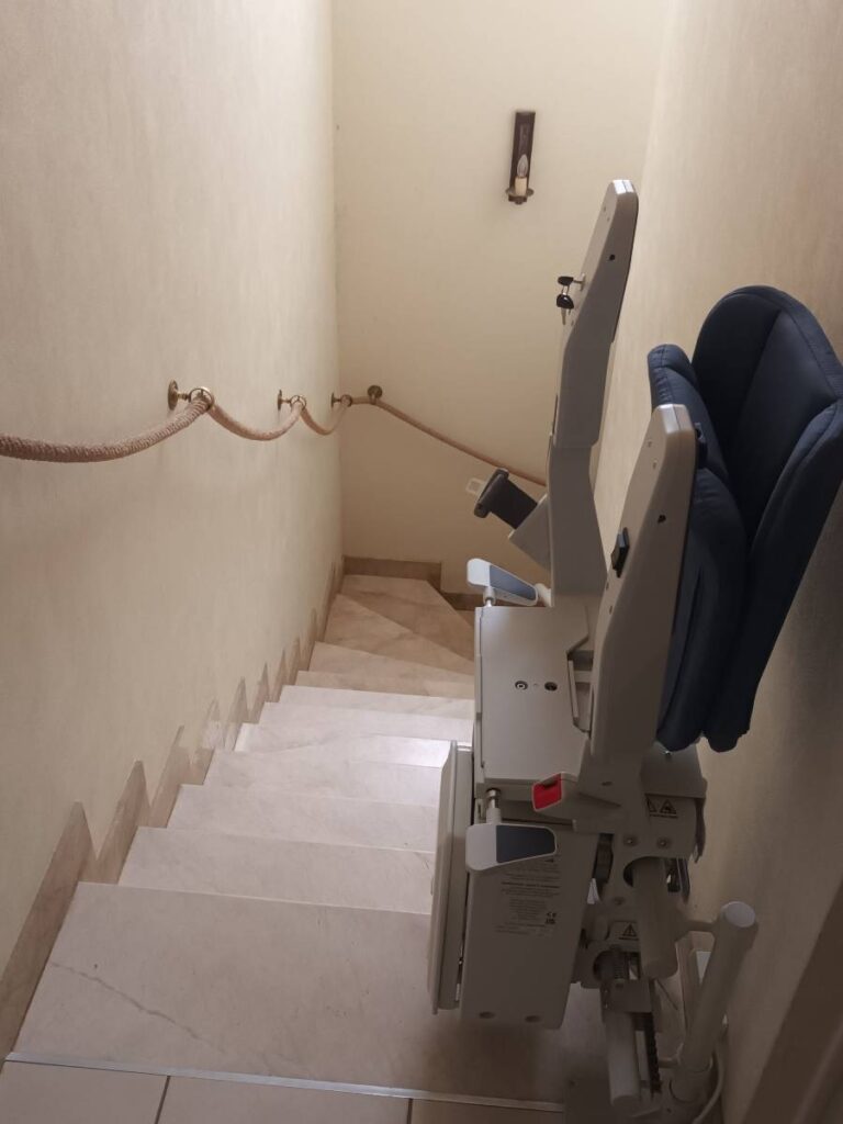 Monte escalier La Chaize