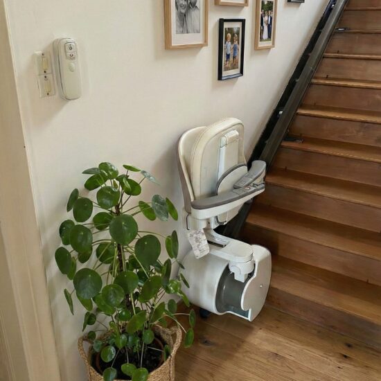 Devis installation de monte escalier en Vendée
