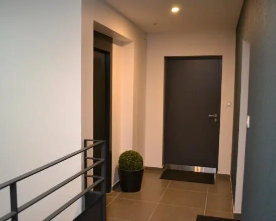 Ascenseur de maison installé en gaine par Sachot