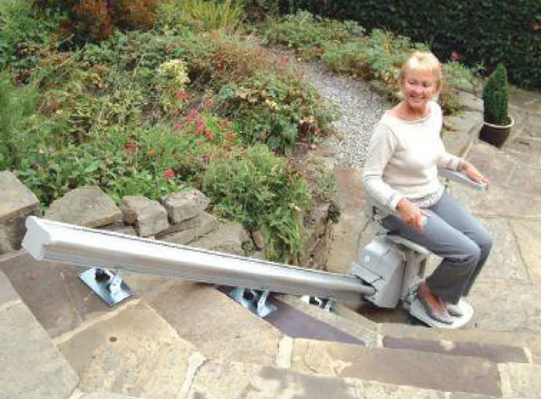 monte-escalier installé par Sachot